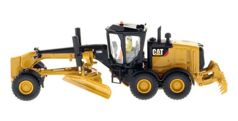 NEW HO Scale 1/87 Cat 450E M318D 730 Grader - High Line Series By Diecast Masters Caterpillar 85520 for Collection Gift NEW Scale 1/87 Cat 450E M318D 730 Grader by Diecast Masters Caterpillar 85520 for Collectors - Women In Mining